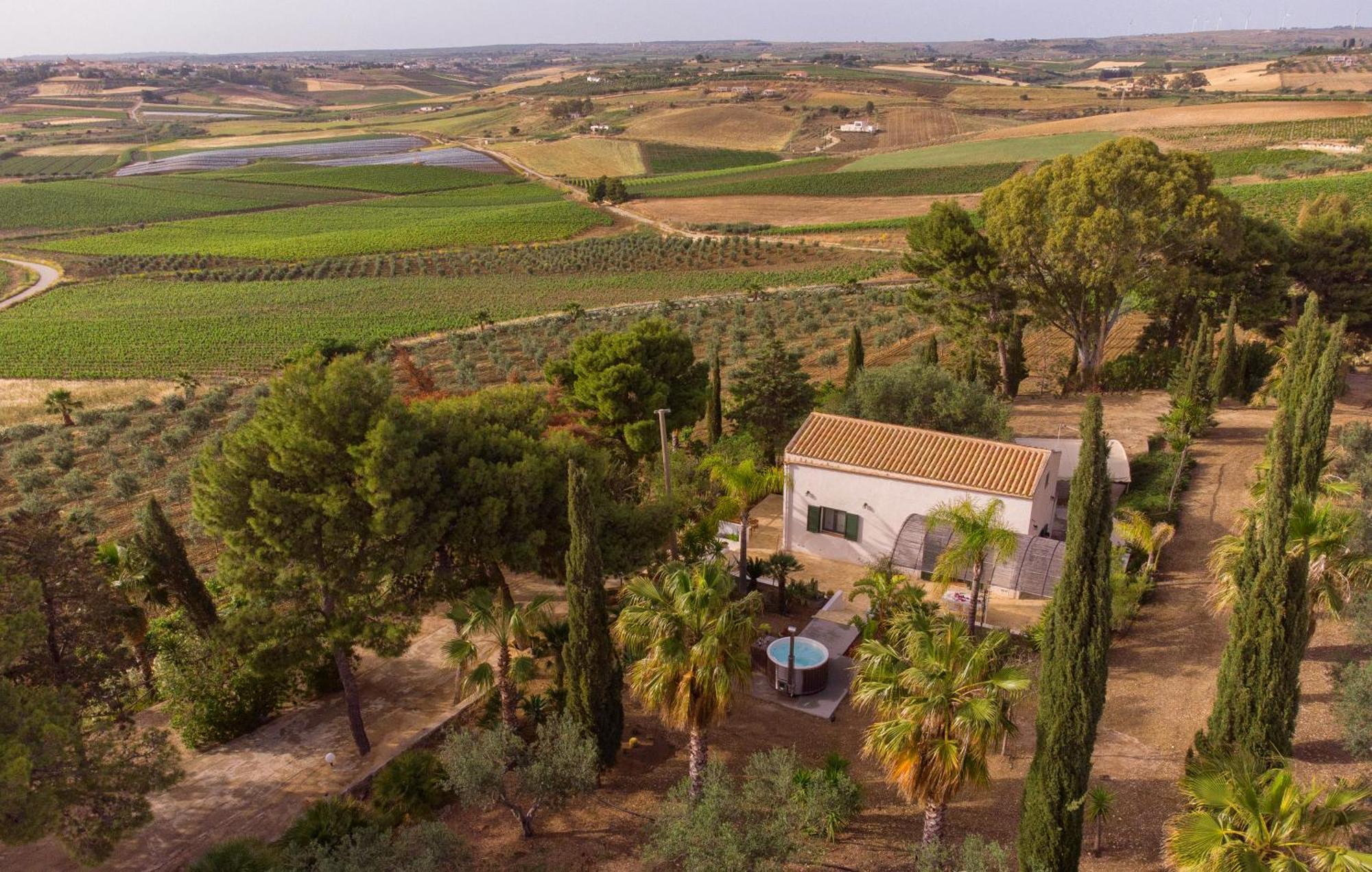 Casa Panoramica Tra Mare E Natura Менфи Номер фото